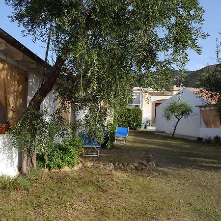 Leonardo Casa Vacanze Villa Mattinata Exterior photo